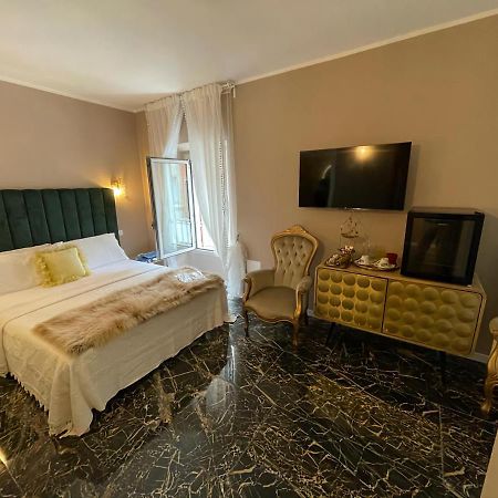 Prestige Suite Via Romagnoli シルミオーネ エクステリア 写真